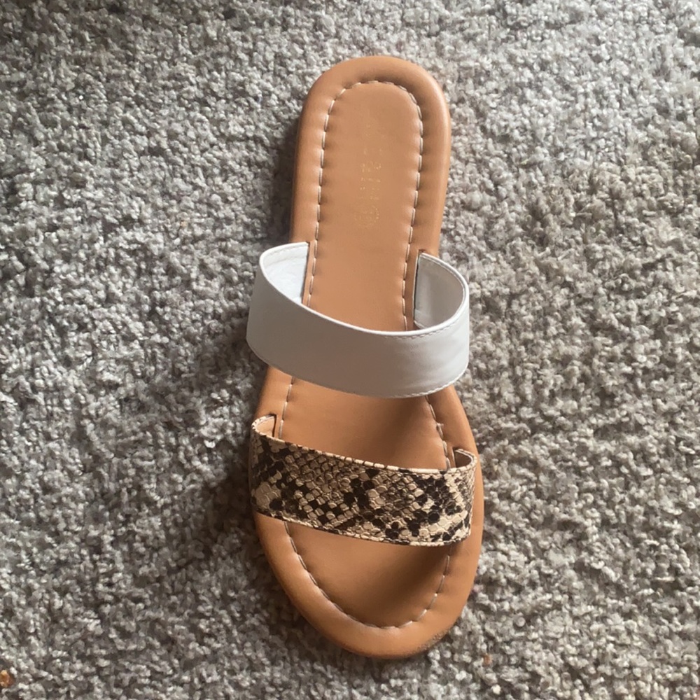 Cute Nude Snakeprint & White Sandals.